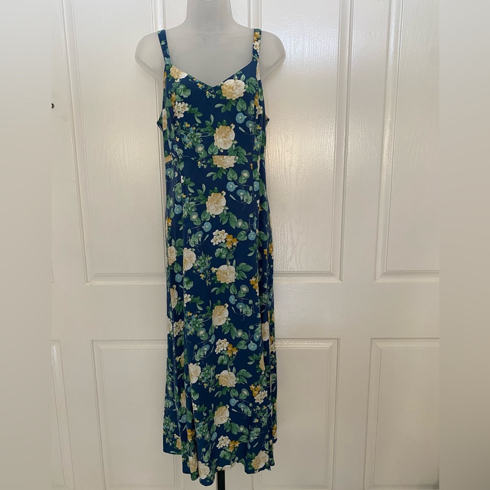 Old Navy Floral Blue Maxi Dress Sz M